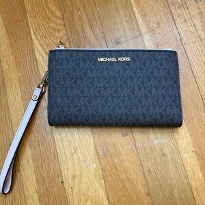 Michael Kors Brown Signature Wristlet Wallet